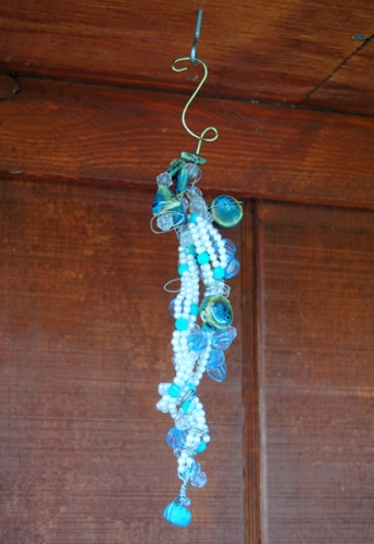 Aqua Pearl Window Hang